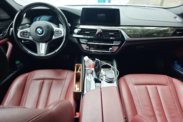 Used BMW 5 Series 2018 Restyled 530Li Leading Edition M Sport Package Interior 2