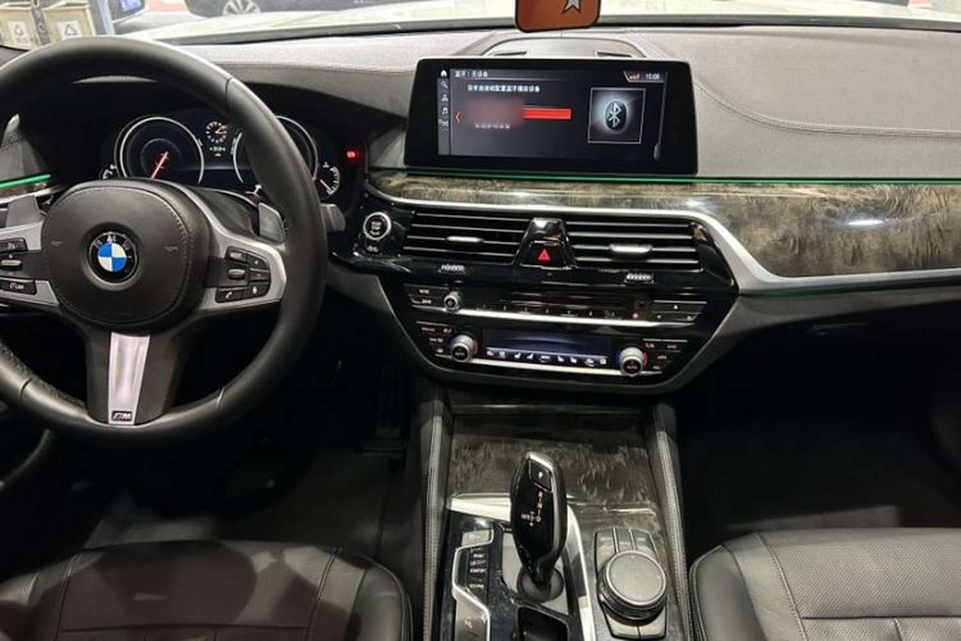Used BMW 5 Series 2018 530Li Luxury Edition M Sport Package Interior 3