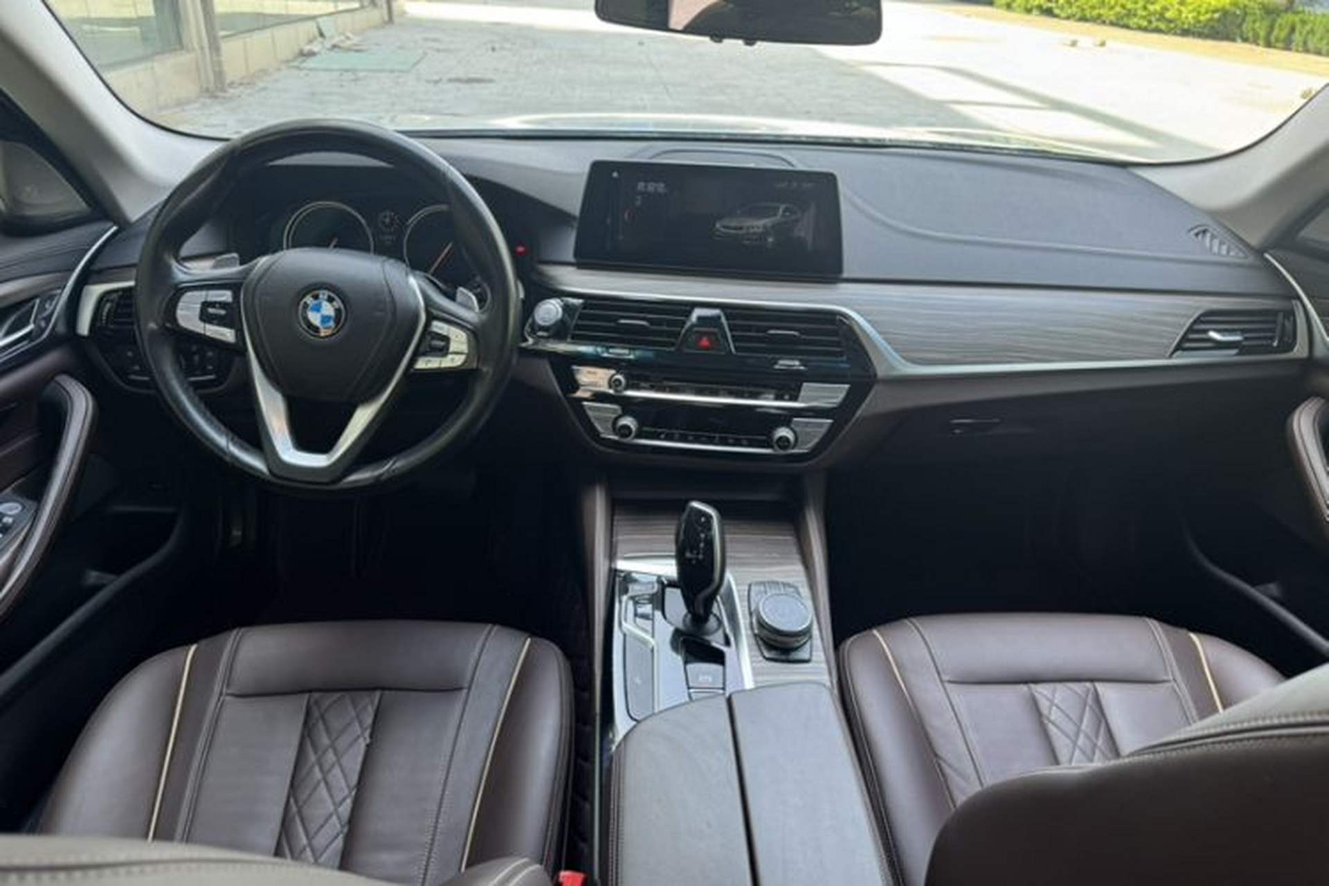 Used BMW 5 Series 2018 Revised Version 530Li Leading Edition Luxury Package Interior 6