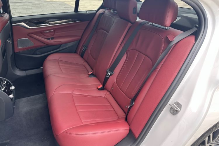 Used BMW 5 Series 2018 Restyled 530Li Luxury Edition M Sport Package Interior 8
