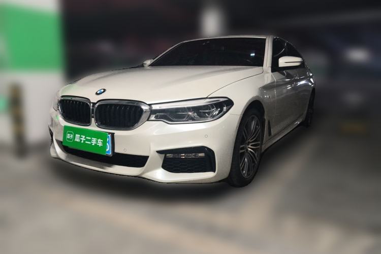 BMW 5 Series 2018 Restyled 530Li Luxury Edition M Sport Package usado Guazi used car, China used car export, Used car for sale, Used cars, Cheapest cars for sale