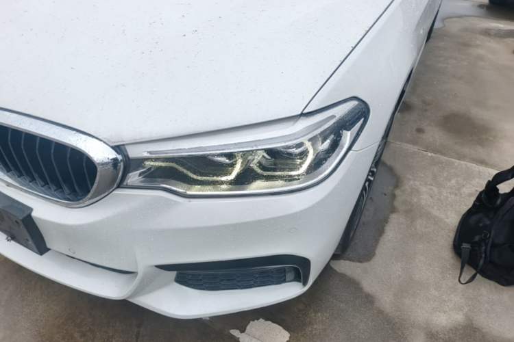 Used BMW 5 Series 2018 Restyled 530Li Luxury Edition M Sport Package Left Front Headlight