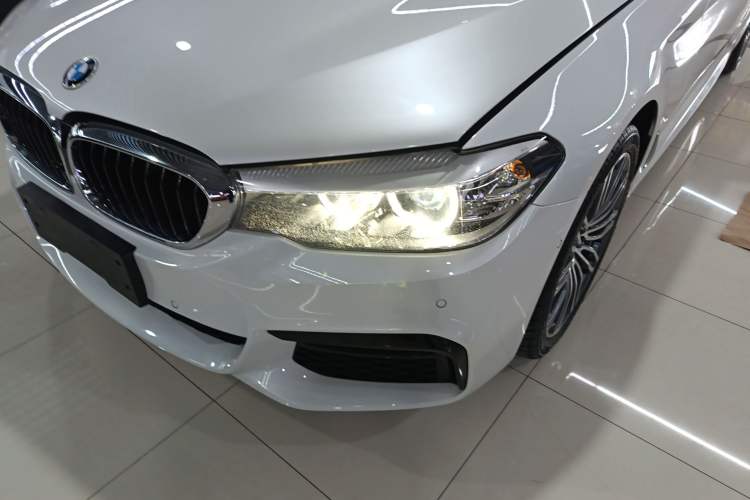 Used BMW 5 Series 2018 Restyled 530Li Leading Edition M Sport Package Left Front Headlight