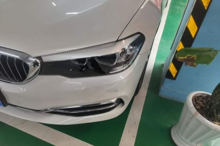 Used BMW 5 Series 2018 Revised Version 530Li Leading Edition Luxury Package Left Front Headlight