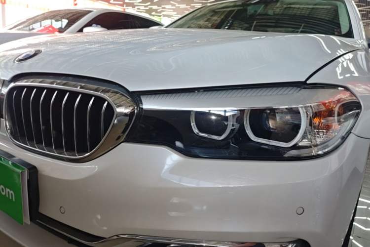 Used BMW 5 Series 2018 525Li Luxury Package Left Front Headlight