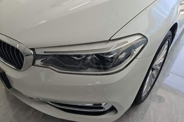 Used BMW 5 Series 2018 525Li Luxury Package Left Front Headlight