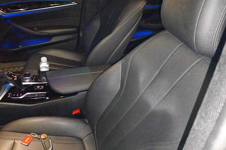 Used BMW 5 Series 2018 525Li M Sport Package Left Front Seat