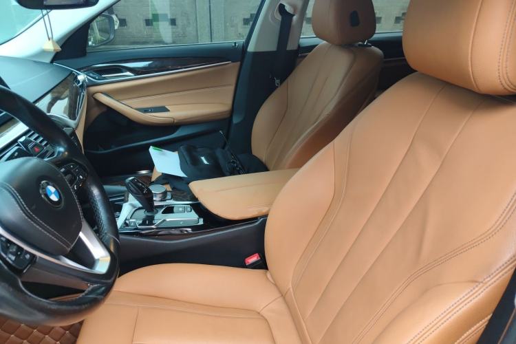 Used BMW 5 Series 2018 528Li Launch Special Edition Left Front Seat