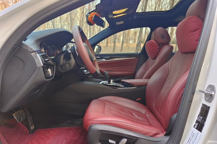 Used BMW 5 Series 2018 530Li Luxury Edition M Sport Package Left Front Seat