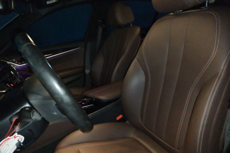 Used BMW 5 Series 2018 525Li M Sport Package Left Front Seat