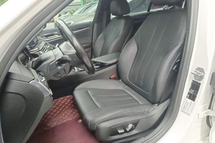 Used BMW 5 Series 2018 525Li M Sport Package Left Front Seat