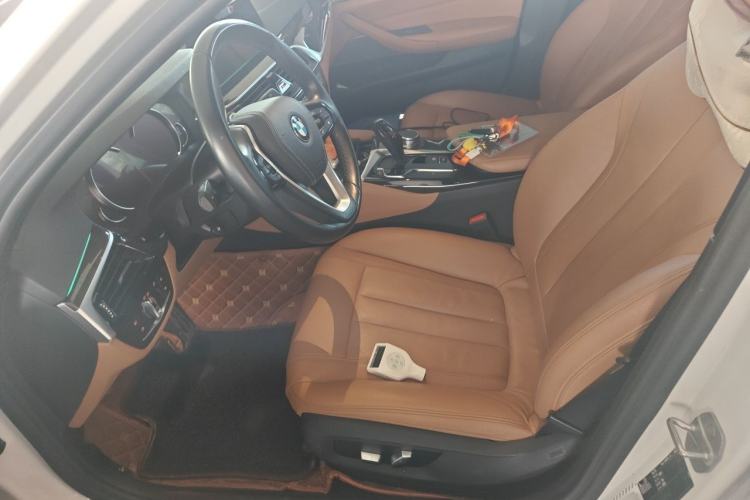 Used BMW 5 Series 2018 530Li Leading Model M Sport Package Left Front Seat