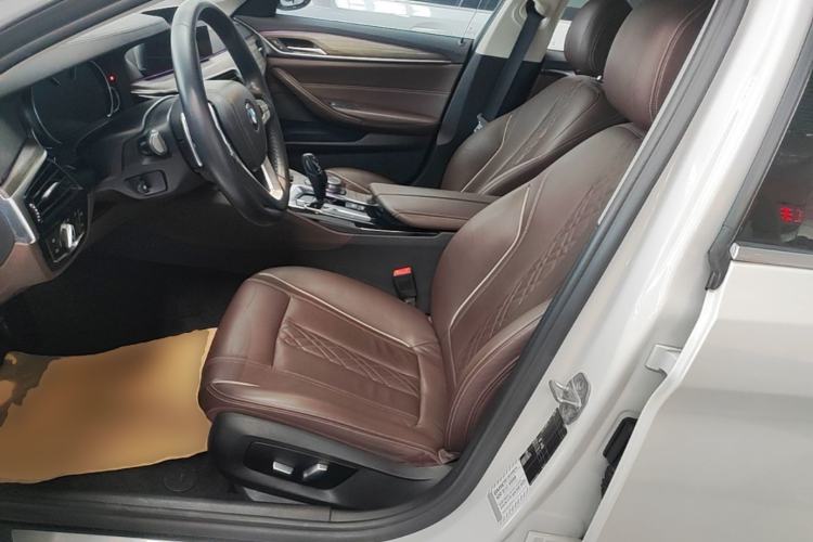 Used BMW 5 Series 2018 Revised Version 530Li Leading Edition Luxury Package Left Front Seat