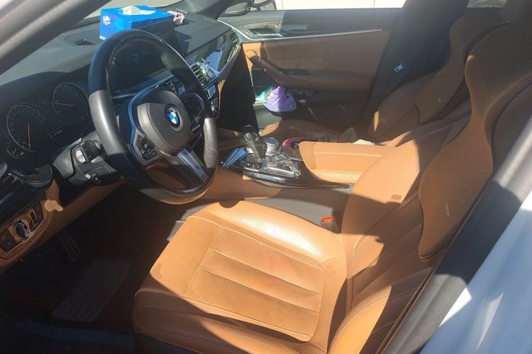 Used BMW 5 Series 2018 530Li Luxury Edition M Sport Package Left Front Seat