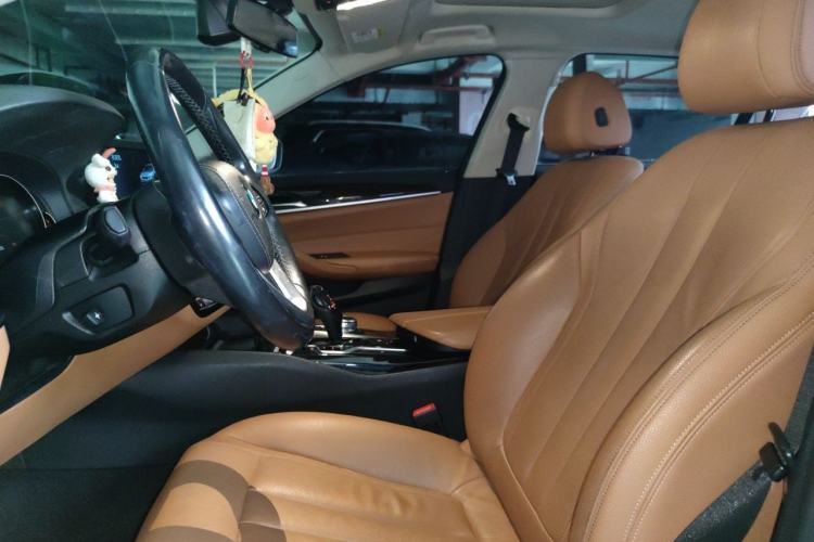 Used BMW 5 Series 2018 528Li Launch Special Edition Left Front Seat