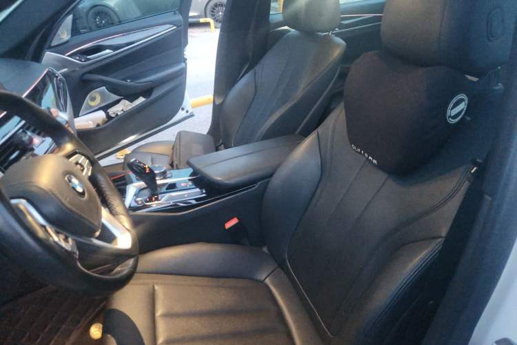 Used BMW 5 Series 2018 525Li M Sport Package Left Front Seat