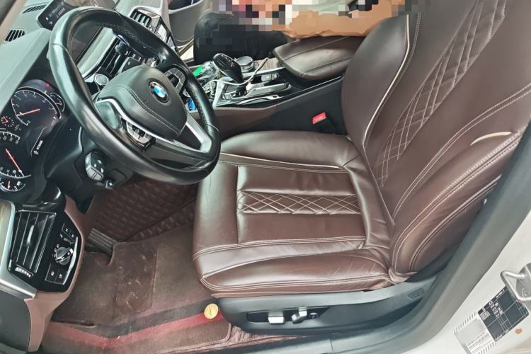 Used BMW 5 Series 2018 Revised Version 530Li Leading Edition Luxury Package Left Front Seat