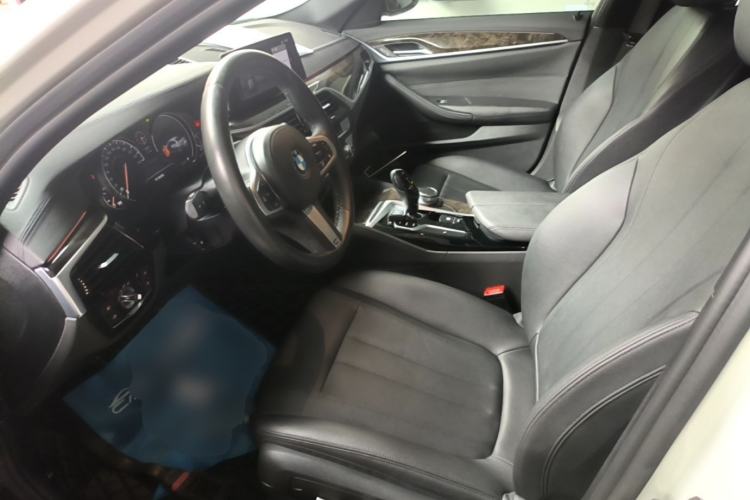 Used BMW 5 Series 2018 525Li M Sport Package Left Front Seat