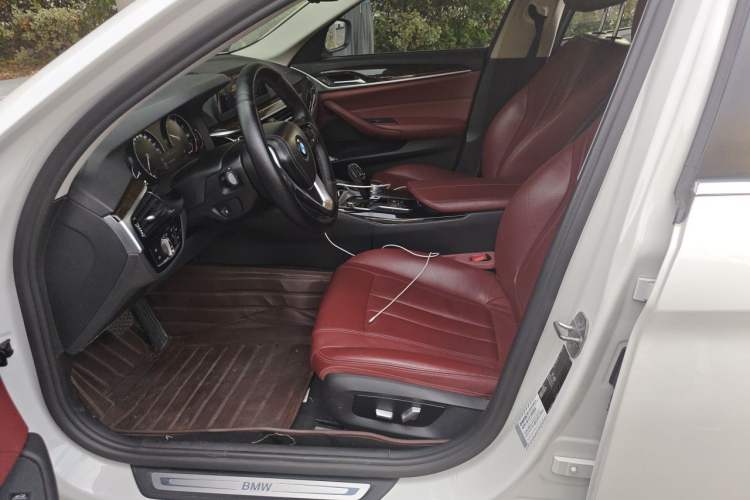 Used BMW 5 Series 2018 528Li Launch Special Edition Left Front Seat