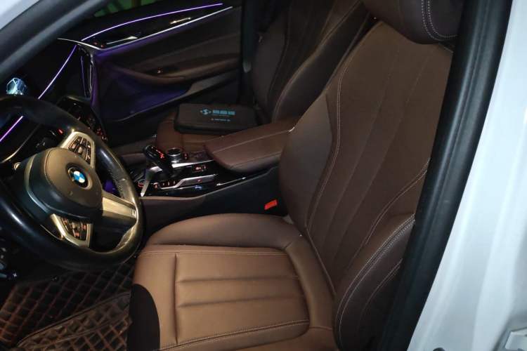 Used BMW 5 Series 2018 525Li M Sport Package Left Front Seat
