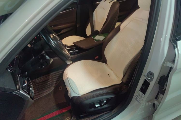 Used BMW 5 Series 2018 525Li M Sport Package Left Front Seat