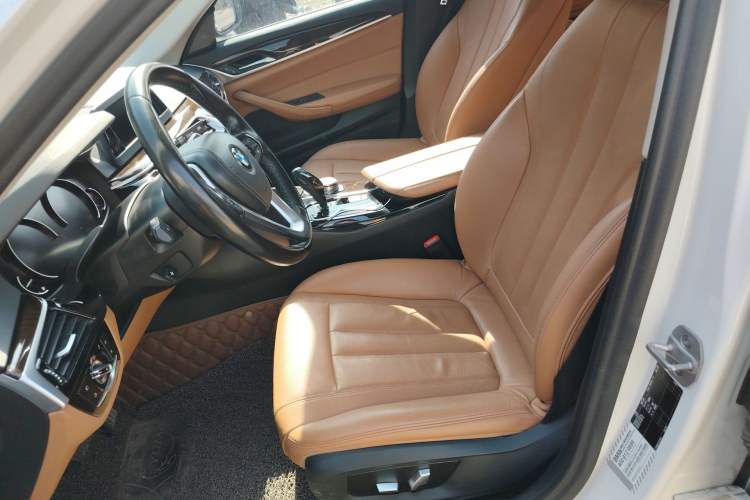 Used BMW 5 Series 2018 528Li Launch Special Edition Left Front Seat