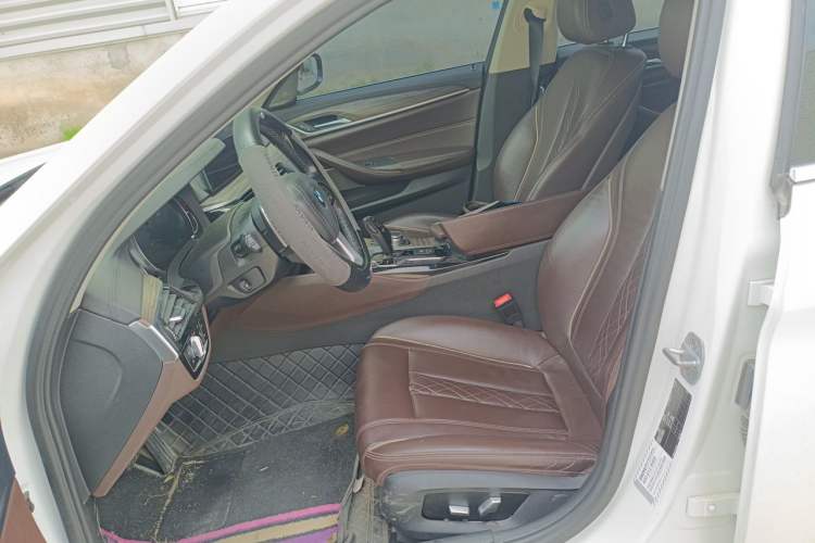 Used BMW 5 Series 2018 530Li Luxury Edition Premium Package Left Front Seat