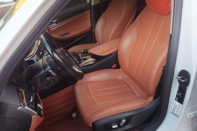 Used BMW 5 Series 2018 528Li Launch Special Edition Left Front Seat