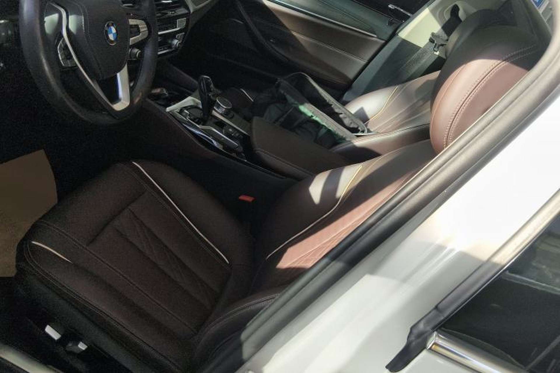 Used BMW 5 Series 2018 Revised Version 530Li Leading Edition Luxury Package Left Front Seat