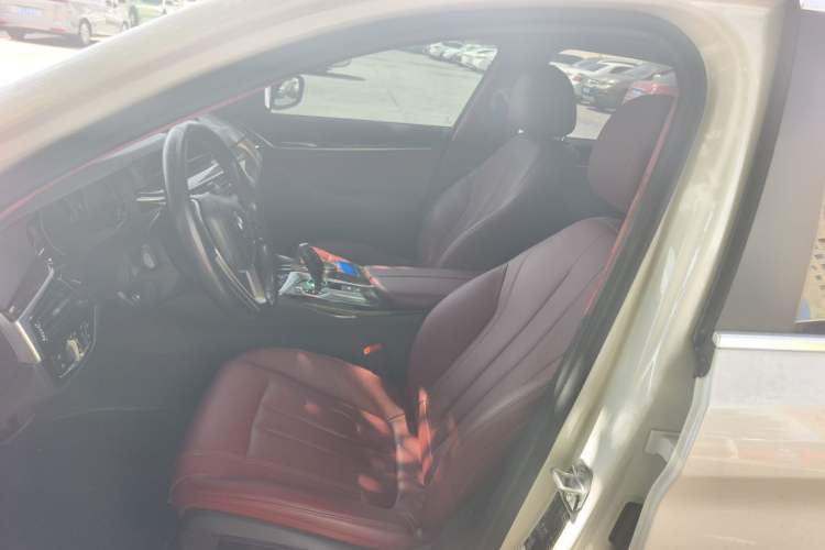 Used BMW 5 Series 2018 528Li Launch Special Edition Left Front Seat