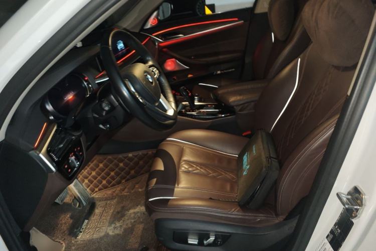 Used BMW 5 Series 2018 Facelifted 530Li Luxury Edition Premium Package Left Front Seat