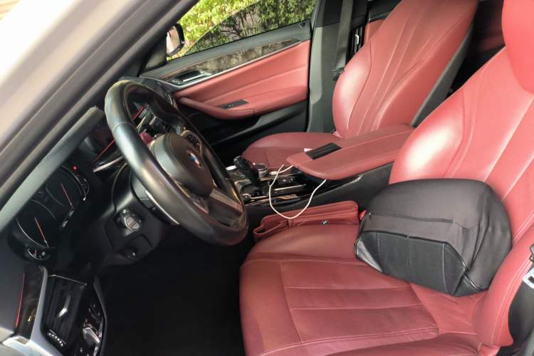 Used BMW 5 Series 2018 530Li Luxury Edition M Sport Package Left Front Seat