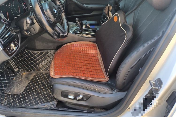 Used BMW 5 Series 2018 525Li M Sport Package Left Front Seat