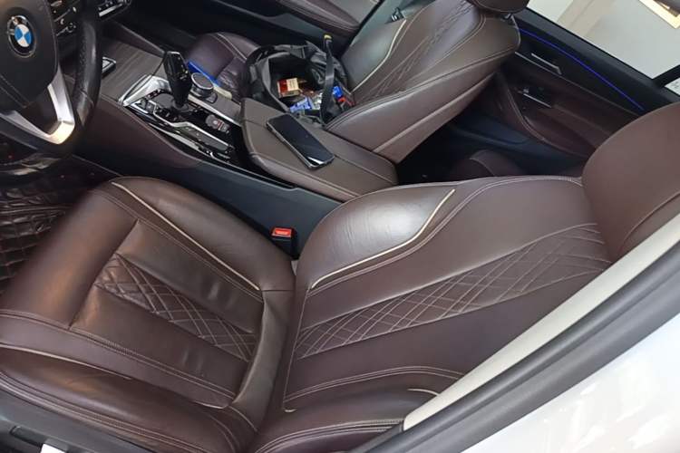 Used BMW 5 Series 2018 530Li Luxury Edition Premium Package Left Front Seat