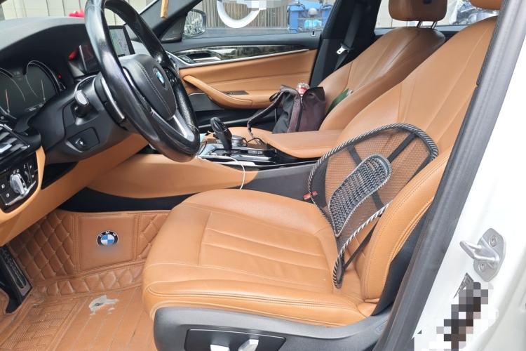 Used BMW 5 Series 2018 530Li Leading Model M Sport Package Left Front Seat