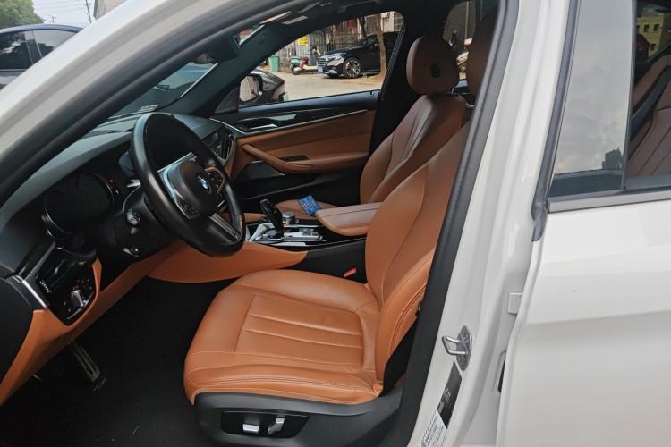 Used BMW 5 Series 2018 530Li Leading Model M Sport Package Left Front Seat