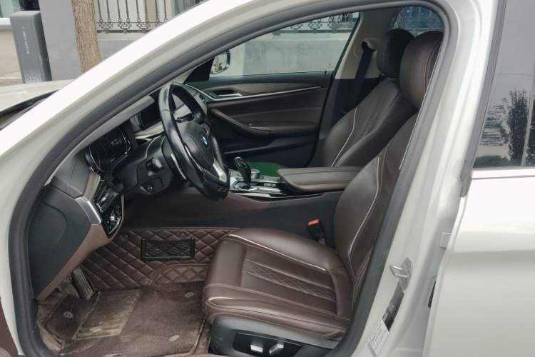 Used BMW 5 Series 2018 Revised Version 530Li Leading Edition Luxury Package Left Front Seat