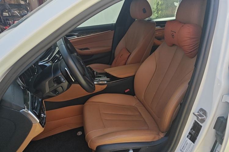 Used BMW 5 Series 2018 530Li Luxury Edition M Sport Package Left Front Seat