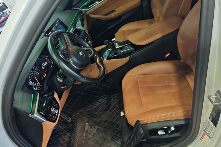 Used BMW 5 Series 2018 530Li Luxury Edition M Sport Package Left Front Seat