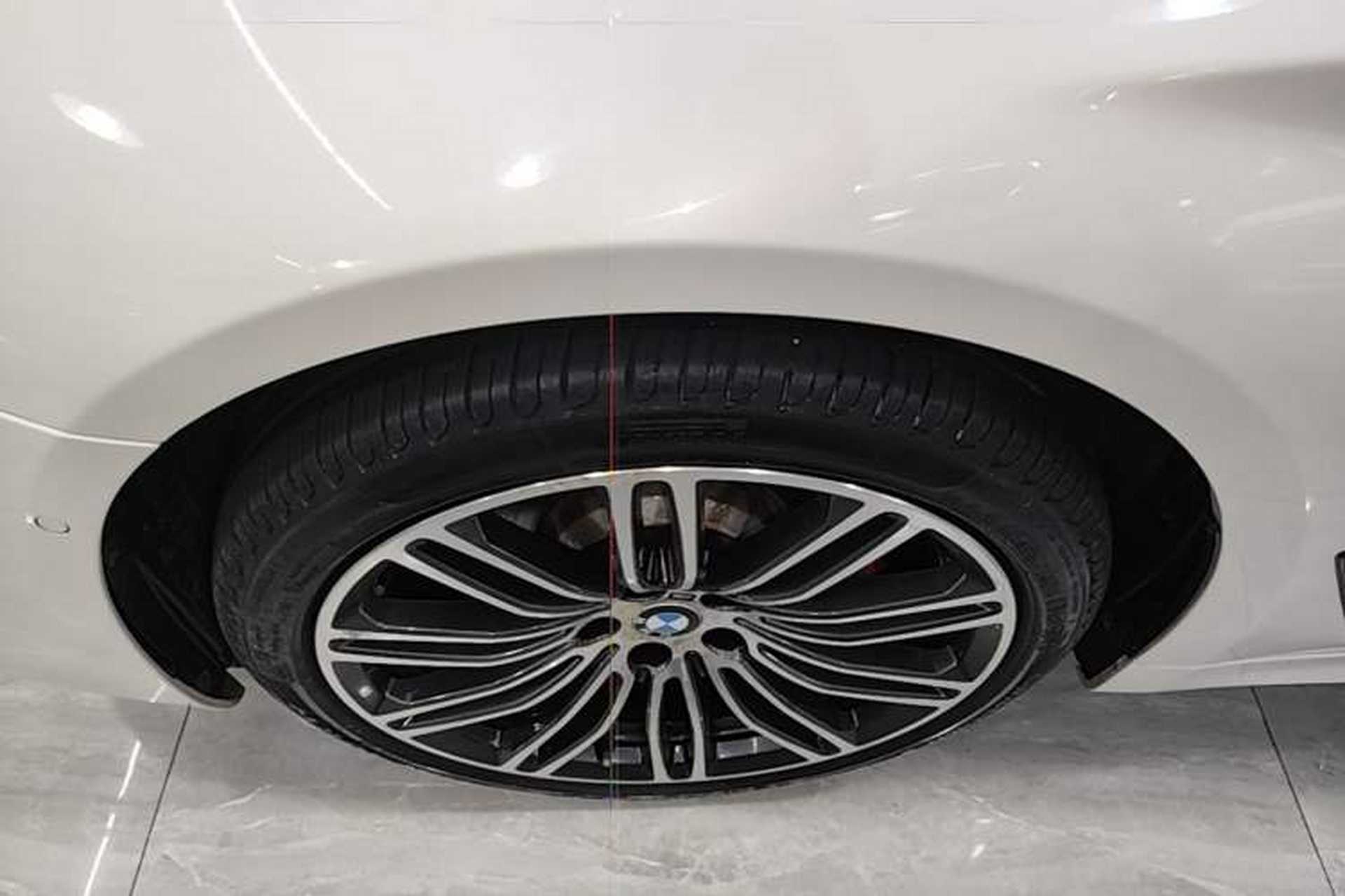 Used BMW 5 Series 2018 Restyled 530Li Luxury Edition M Sport Package Left Front Wheel Hub