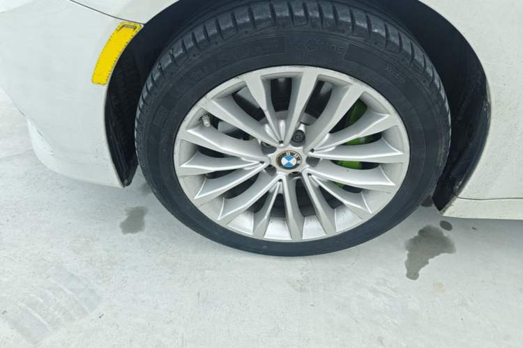 Used BMW 5 Series 2018 530Li Leading Edition Luxury Package Left Front Wheel Hub