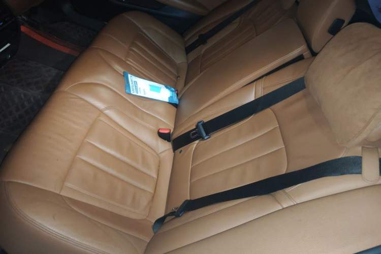 Used BMW 5 Series 2018 530Li Leading Model M Sport Package Left Rear Seat