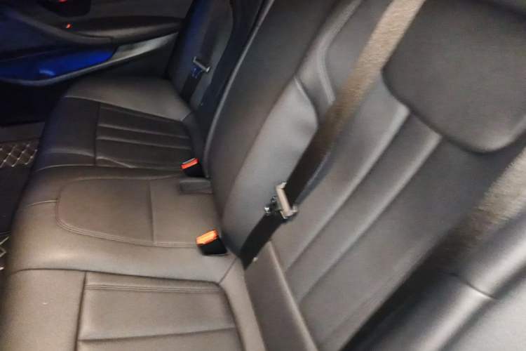 Used BMW 5 Series 2018 525Li M Sport Package Left Rear Seat