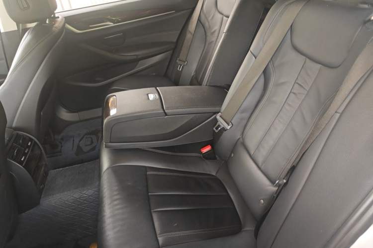 Used BMW 5 Series  Left Rear Seat
