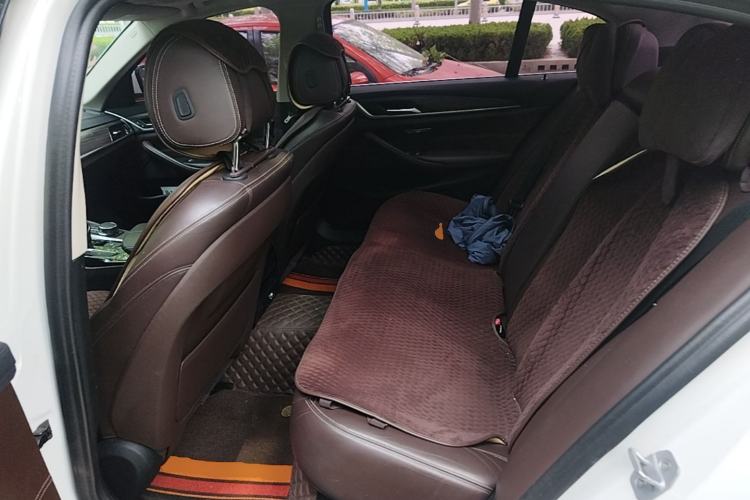 Used BMW 5 Series 2018 Revised Version 530Li Leading Edition Luxury Package Left Rear Seat