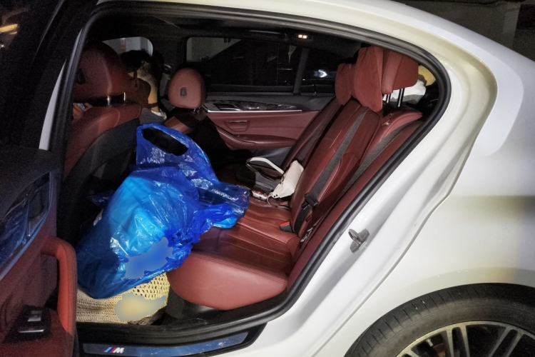 Used BMW 5 Series 2018 Restyled 530Li Leading Edition M Sport Package Left Rear Seat