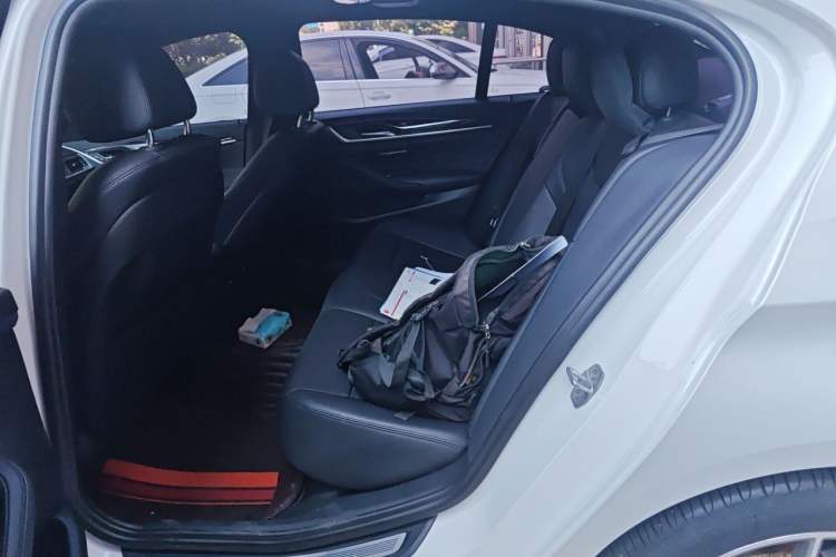 Used BMW 5 Series 2018 525Li M Sport Package Left Rear Seat