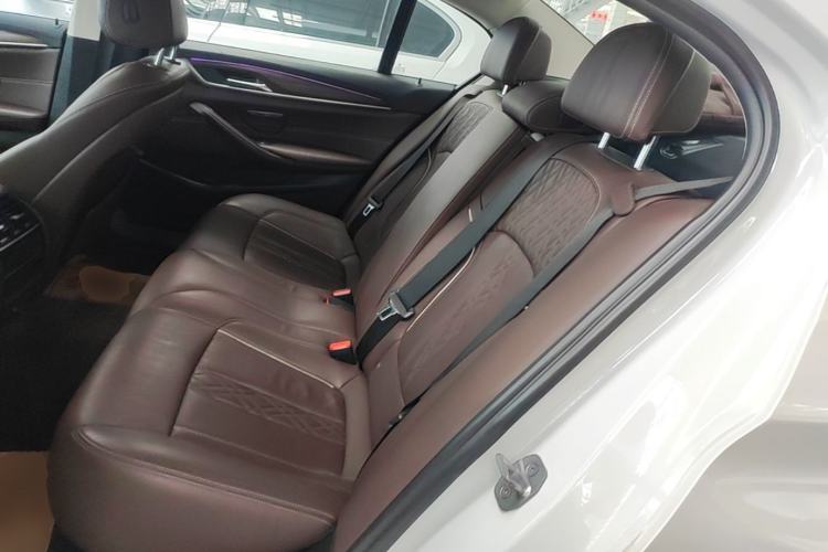 Used BMW 5 Series 2018 Revised Version 530Li Leading Edition Luxury Package Left Rear Seat