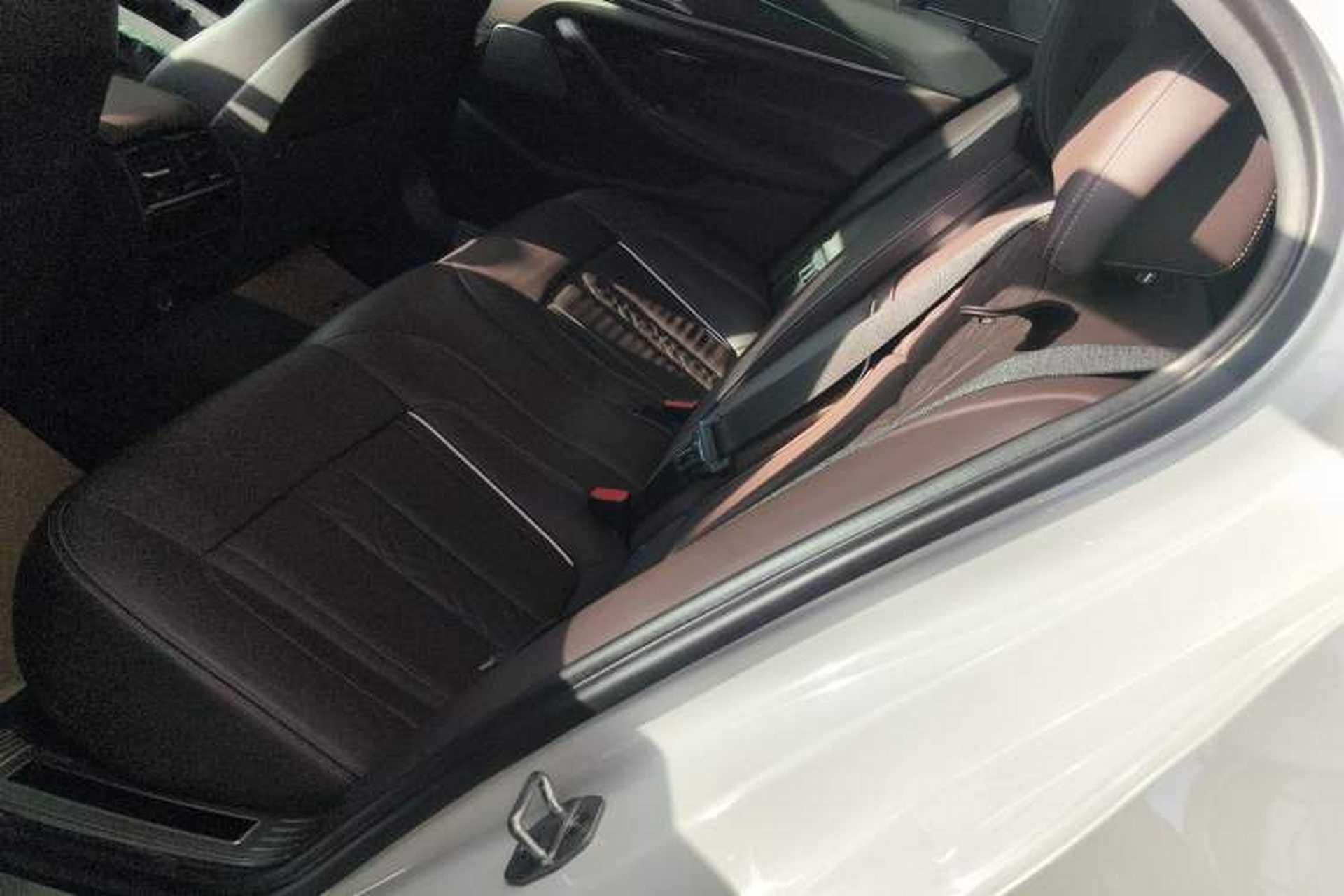 Used BMW 5 Series 2018 Revised Version 530Li Leading Edition Luxury Package Left Rear Seat