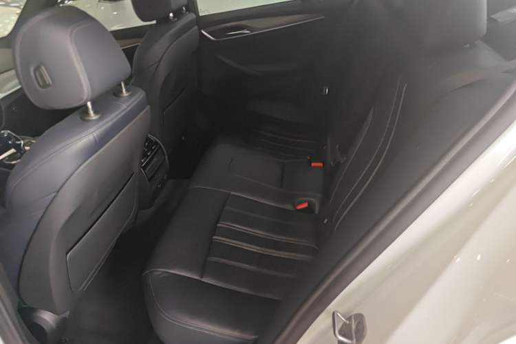 Used BMW 5 Series 2018 525i M Sport Package Left Rear Seat